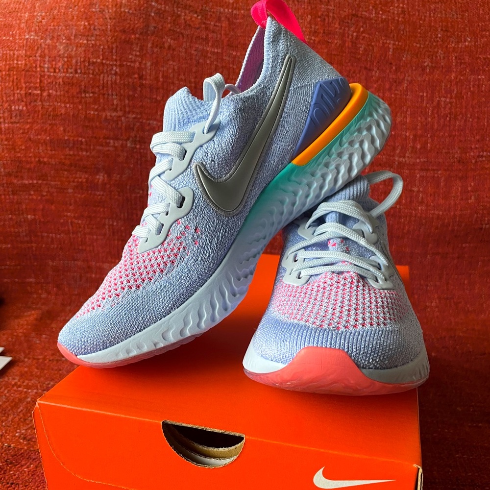 Nike Epic React Flyknit 2